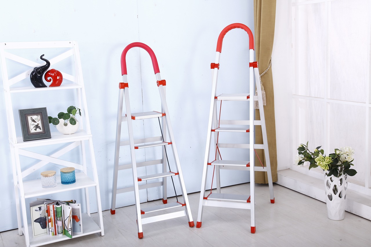 Ingenious Ways to Repurpose a Vintage Ladder